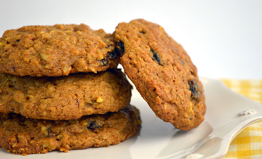 Sugar Free Oatmeal Raisin Cookies by The Diabetic Pastry Chef